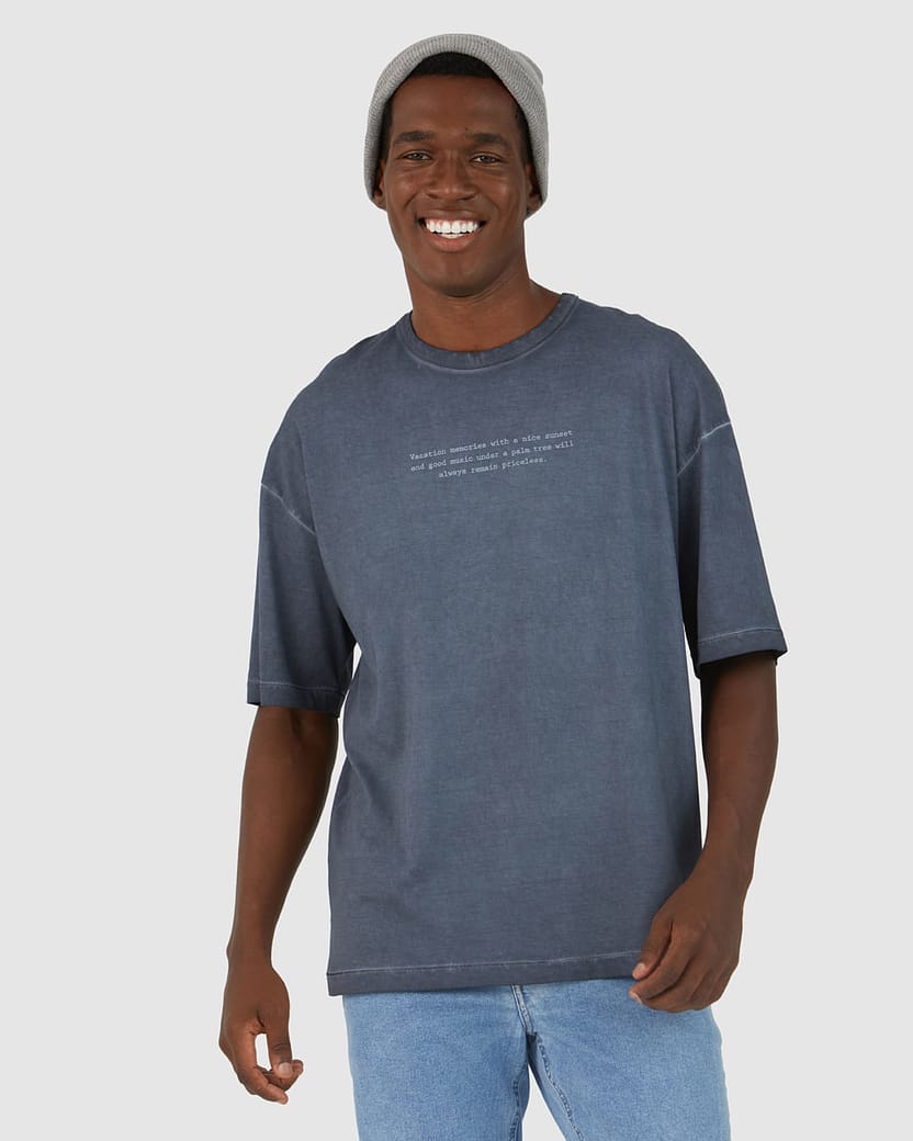 Camiseta Masculina Box Fit Estampa Lettering Em Algodão