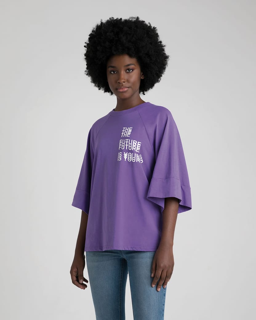 T-Shirt Oversized Feminina The Future Is Yours Em Algodão - ENFIM