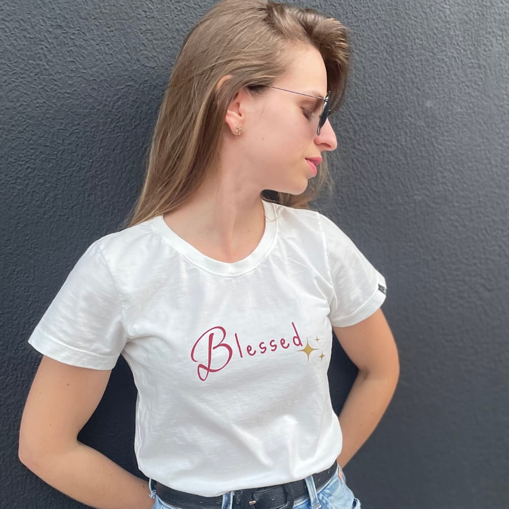Camiseta T-shirt feminina Blessed off white