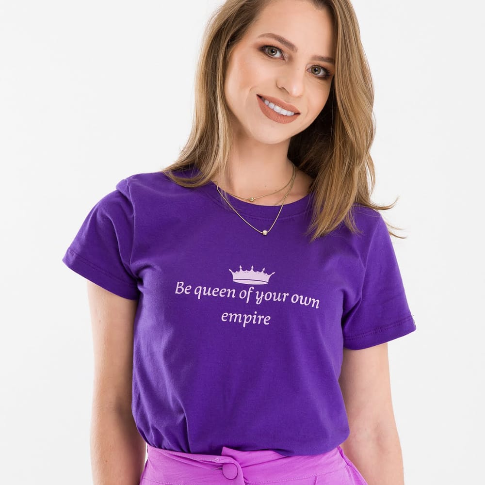 Camiseta T-shirt feminina Be Queen Roxa